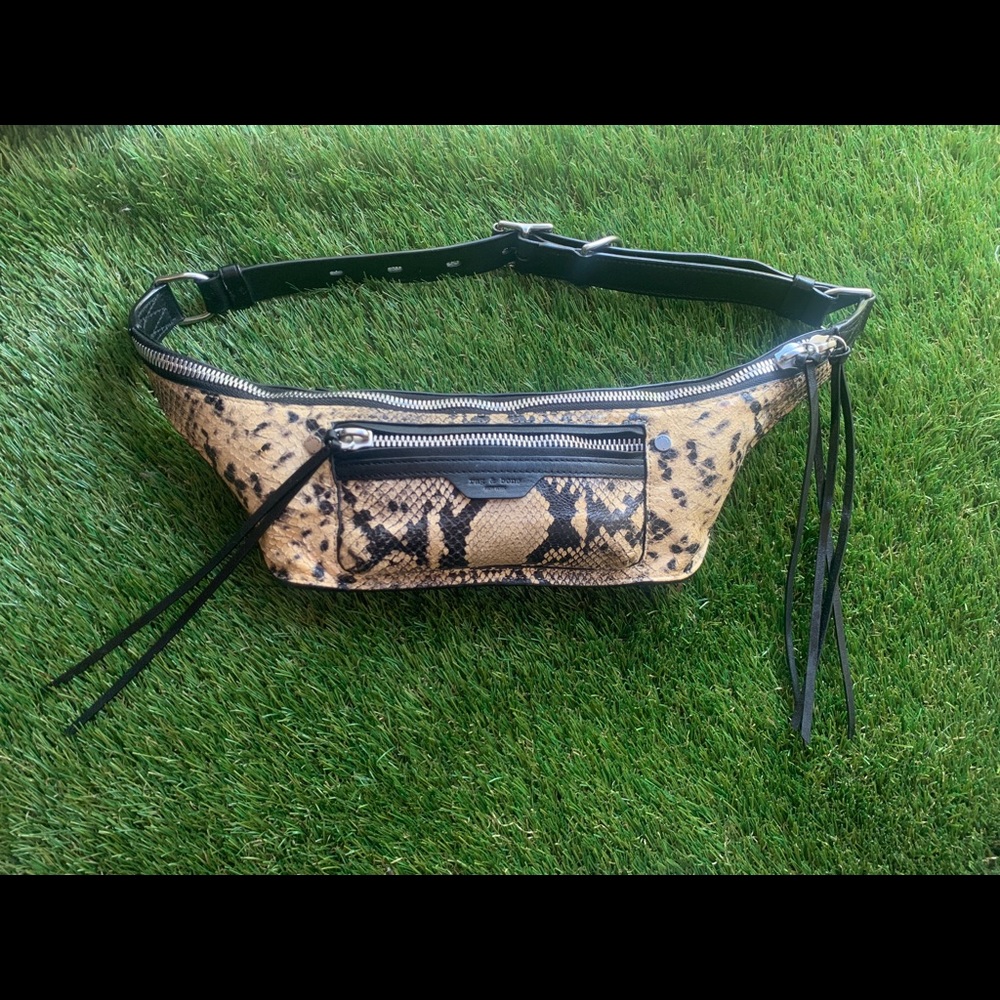 Rag & Bone Elliot Fanny Pack Black/white Snake